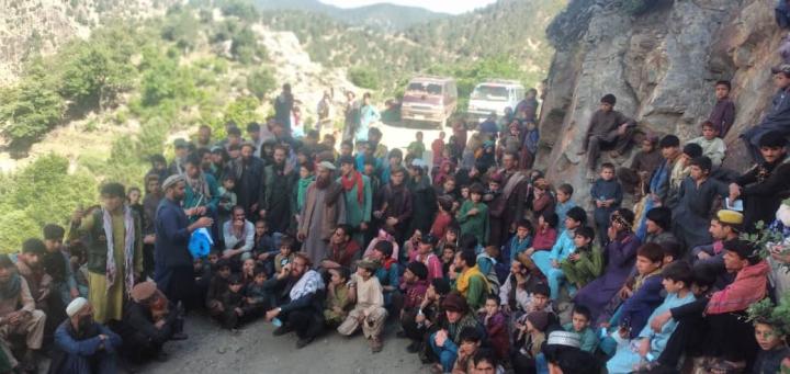 Crowds gather in Laghman province during a mass campaign on malaria awareness.